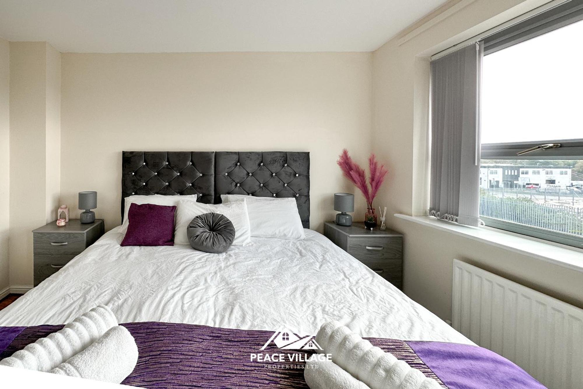 Ashton Co-Living - Private Room Self-Cater Manchester Exterior photo